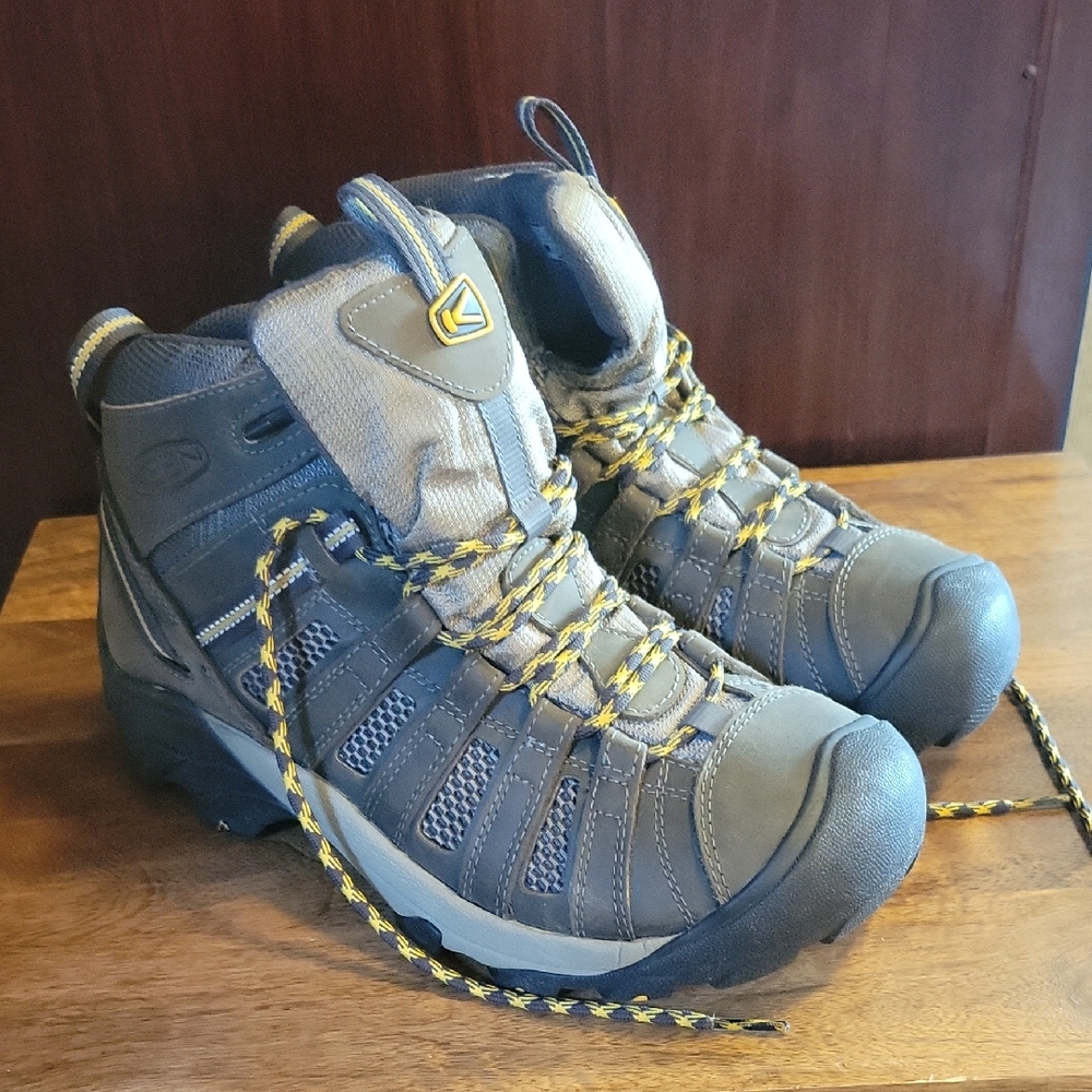 Keen Brown and Yellow Boots